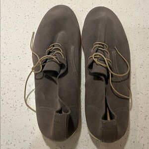 Nisolo Gray Suede Lightweight Derby Oxfords (Never worn)